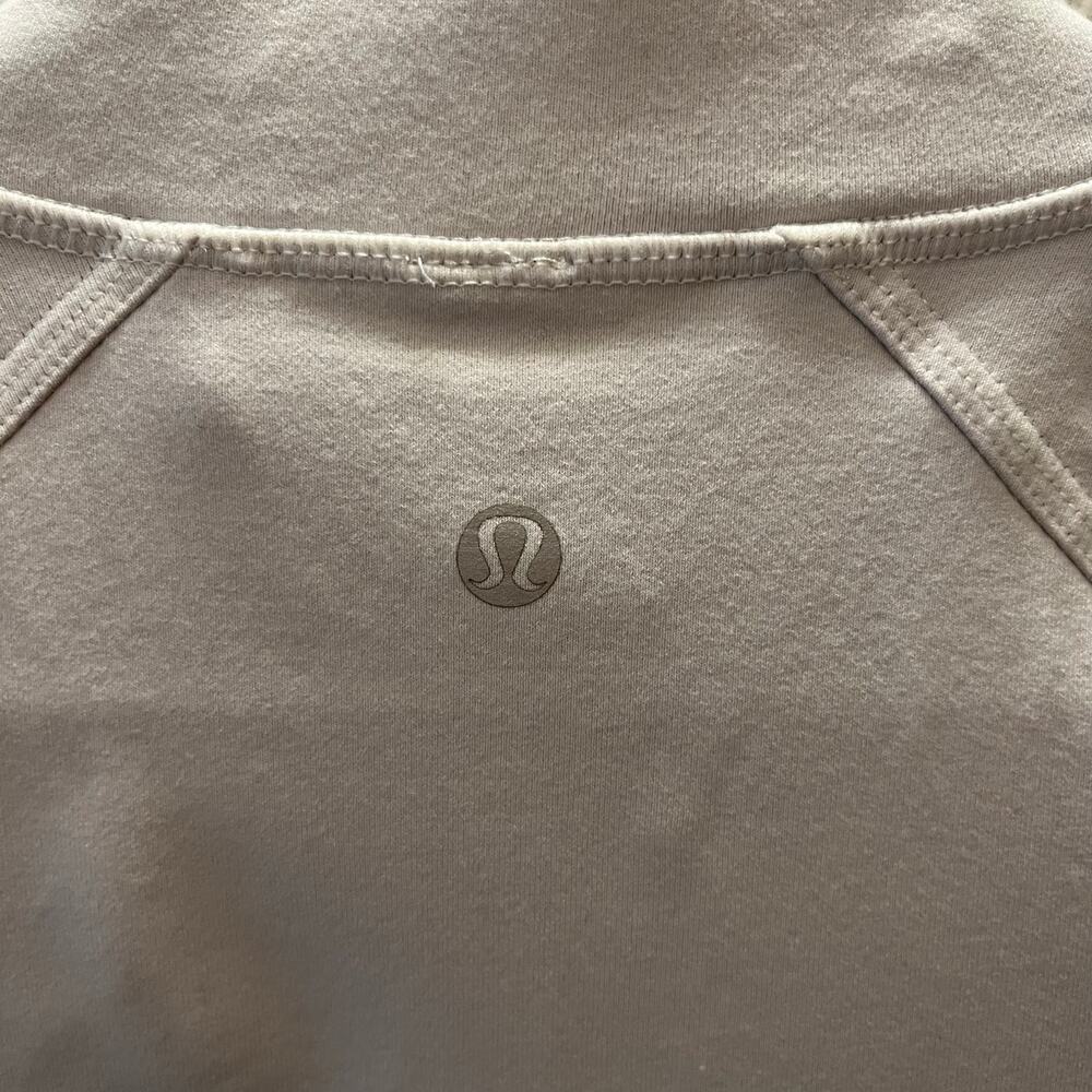 Lululemon Define Jacket Luon Light Gray Size 8 Full Zip Fitted Yoga Athleisure - Picture 5 of 9
